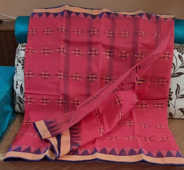 Tangail Naksha Pinky Red with Purple Temple Par 6.25 Mtr (Code:S1450N101)