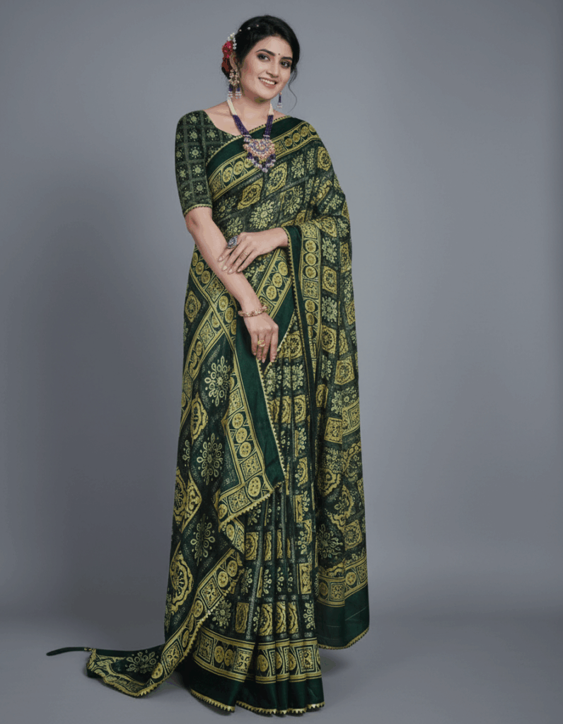 Bandni - Deep Green Color (Code:S1450N17)